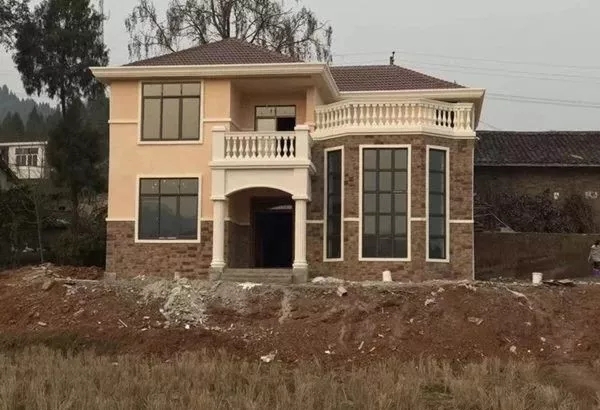 農村建房什么戶型最好？當然首選這款，除了布局好，建房還省錢！