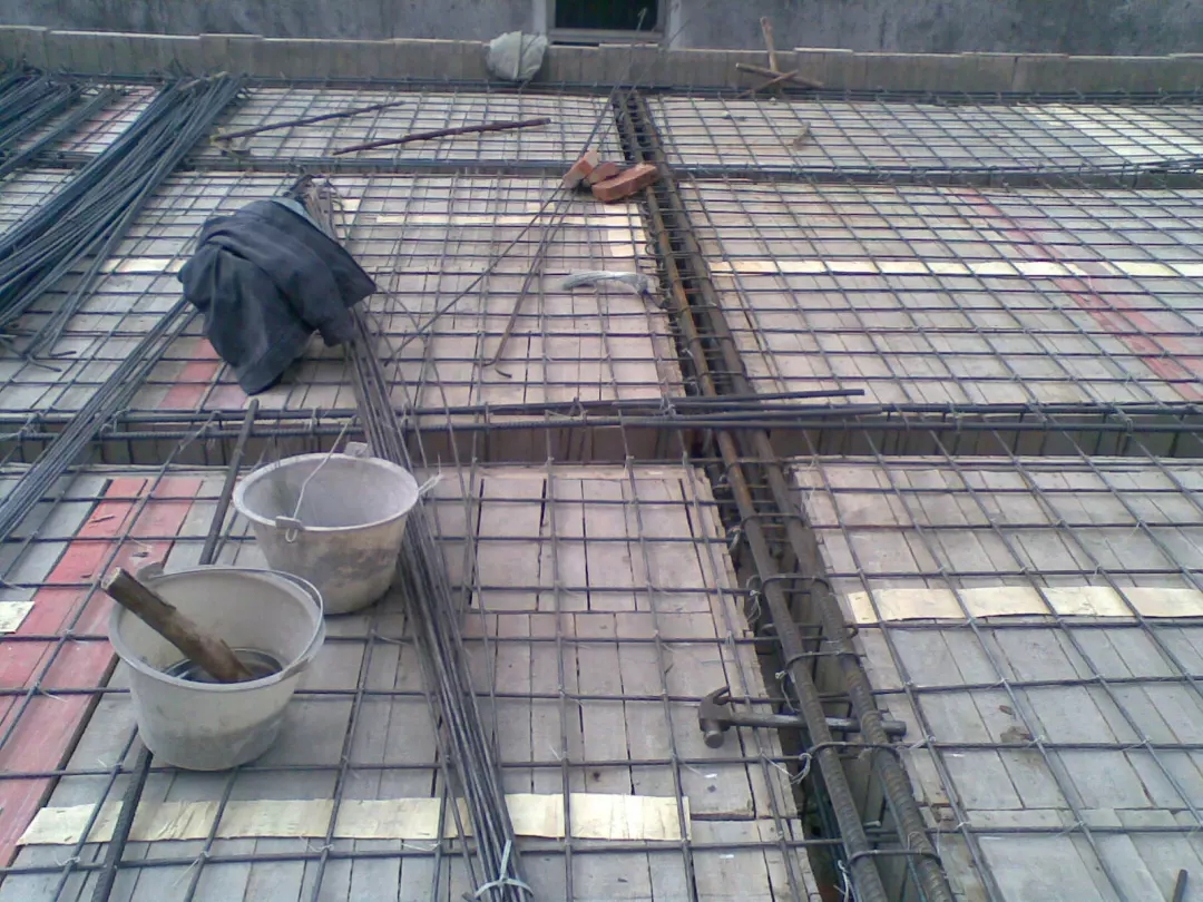 【干貨】自建房主體的梁、板、柱鋼筋施工工藝，包工頭別想再坑你！