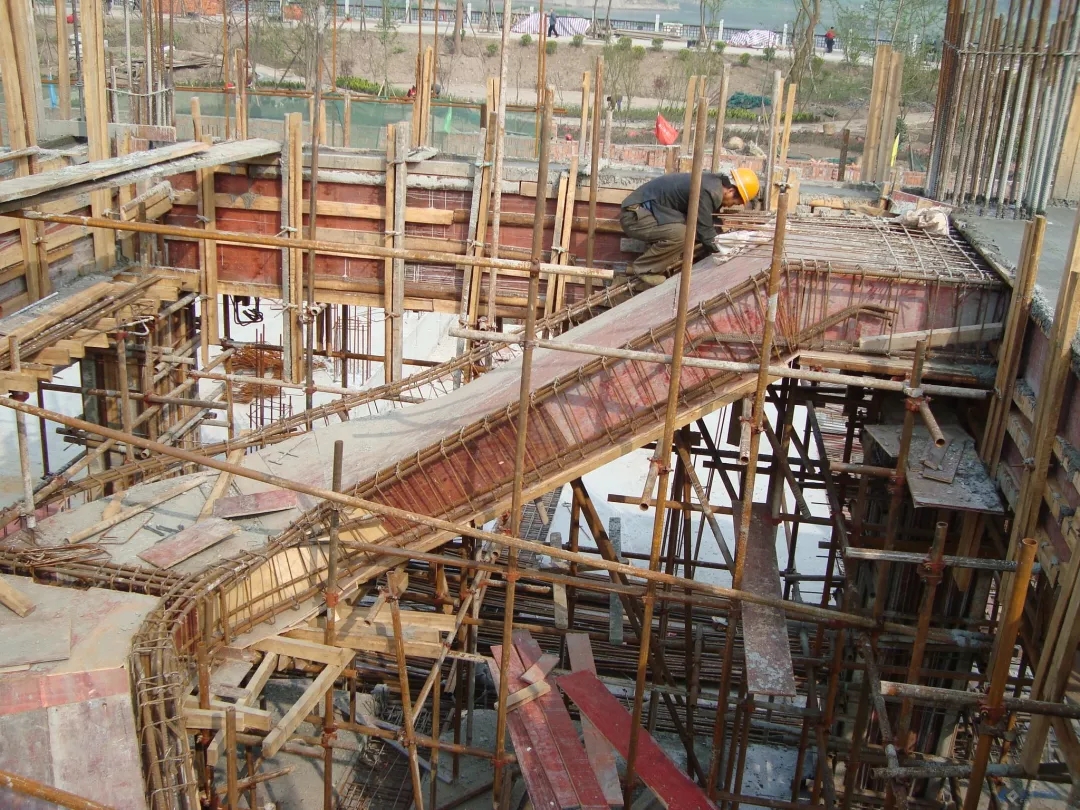 【干貨】自建房主體的梁、板、柱鋼筋施工工藝，包工頭別想再坑你！